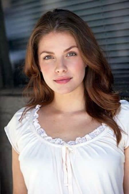 paige spara partner|Paige Spara Bio, Age, Height, Boyfriend, Net Worth, Movies, TV。